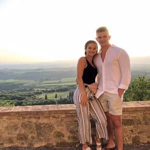 Meet your Posher, Sabina